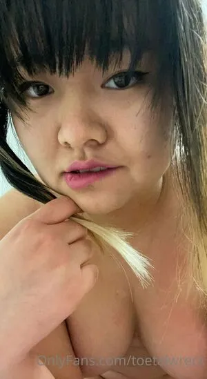 Toetalwreck OnlyFans Leaked Free Thumbnail Picture - #3v4JNjOc98