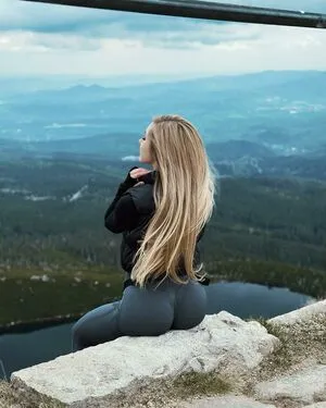 Tofje OnlyFans Leaked Free Thumbnail Picture - #b3hm3LP2Zp