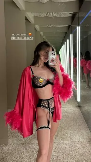 Toma Efremova OnlyFans Leaked Free Thumbnail Picture - #2Rjpccnps8