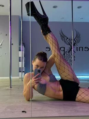 Toma Efremova OnlyFans Leaked Free Thumbnail Picture - #ATNUNAcgvP