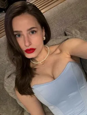 Toma Efremova OnlyFans Leaked Free Thumbnail Picture - #M2g5XjAksm