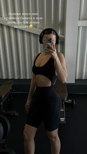 Toma Efremova OnlyFans Leaked Free Thumbnail Picture - #wVi6RXWYQ1