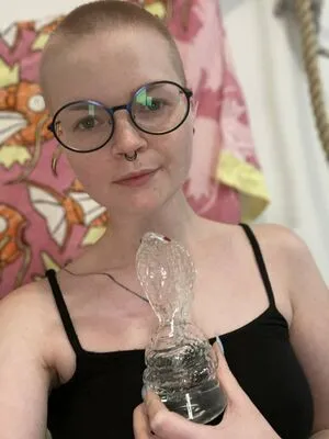 Tomboyalice OnlyFans Leaked Free Thumbnail Picture - #AIYRlHOf53