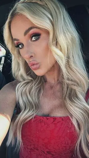 Tomi Lahren OnlyFans Leaked Free Thumbnail Picture - #6EiLCcUfrn