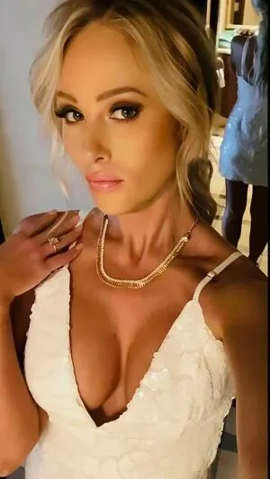 Tomi Lahren OnlyFans Leaked Free Thumbnail Picture - #AiBUj0z4AQ