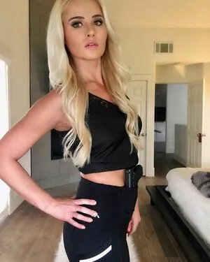 Tomi Lahren OnlyFans Leaked Free Thumbnail Picture - #I2lnmAHGwV