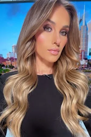 Tomi Lahren OnlyFans Leaked Free Thumbnail Picture - #RO1CDUVhBc