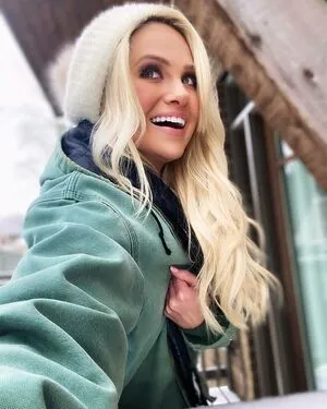 Tomi Lahren OnlyFans Leaked Free Thumbnail Picture - #b3evDMM8lq