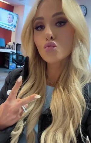 Tomi Lahren OnlyFans Leaked Free Thumbnail Picture - #jo0aulYCo4