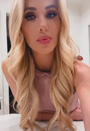 Tomi Lahren OnlyFans Leaked Free Thumbnail Picture - #pgo5iTb2MX