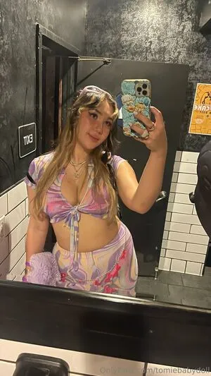 Tomiebabydoll OnlyFans Leaked Free Thumbnail Picture - #Mz2cjZG5X2