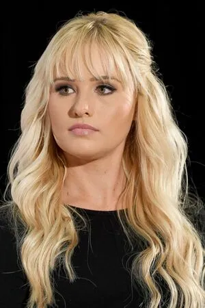 Tomilahren OnlyFans Leaked Free Thumbnail Picture - #Bdf7J0NHjY