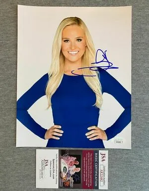 Tomilahren OnlyFans Leaked Free Thumbnail Picture - #Lzk2oXUIrC