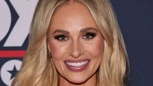 Tomilahren OnlyFans Leaked Free Thumbnail Picture - #jbMx7RcZ6w