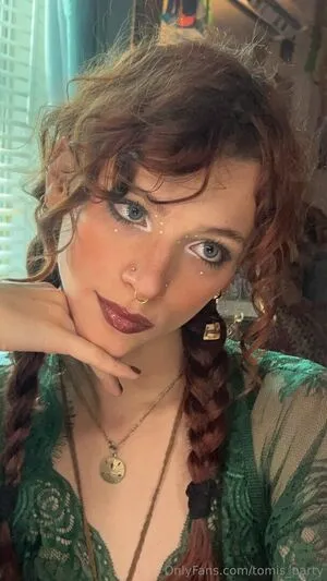 Tomis Party OnlyFans Leaked Free Thumbnail Picture - #PfpsfynWDW