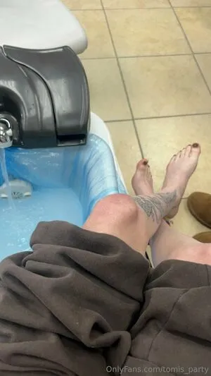 Tomis Party OnlyFans Leaked Free Thumbnail Picture - #e3rOUmuxMP
