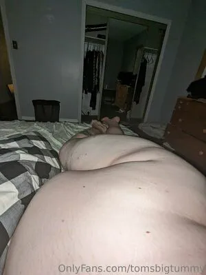 Tomsbigtummy OnlyFans Leaked Free Thumbnail Picture - #4ezX4AGo6C