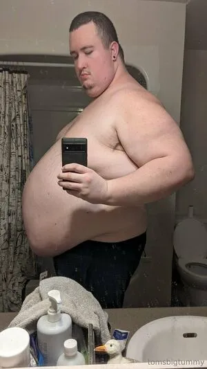 Tomsbigtummy OnlyFans Leaked Free Thumbnail Picture - #8ycmIg7hs2