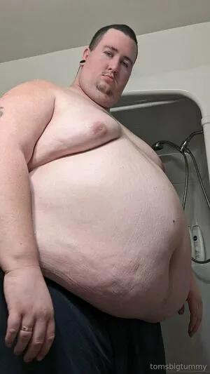 Tomsbigtummy OnlyFans Leaked Free Thumbnail Picture - #gfEQp1GE30
