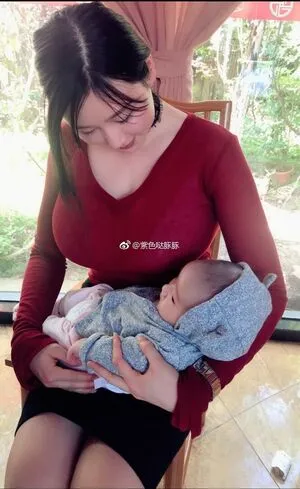 Tong Xiaoxin OnlyFans Leaked Free Thumbnail Picture - #rfe1KqXEdQ