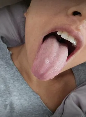 Tongue Queen OnlyFans Leaked Free Thumbnail Picture - #pgG9TJn4JS