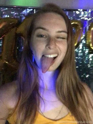 Tongue Tastic OnlyFans Leaked Free Thumbnail Picture - #5hl1Q124FX