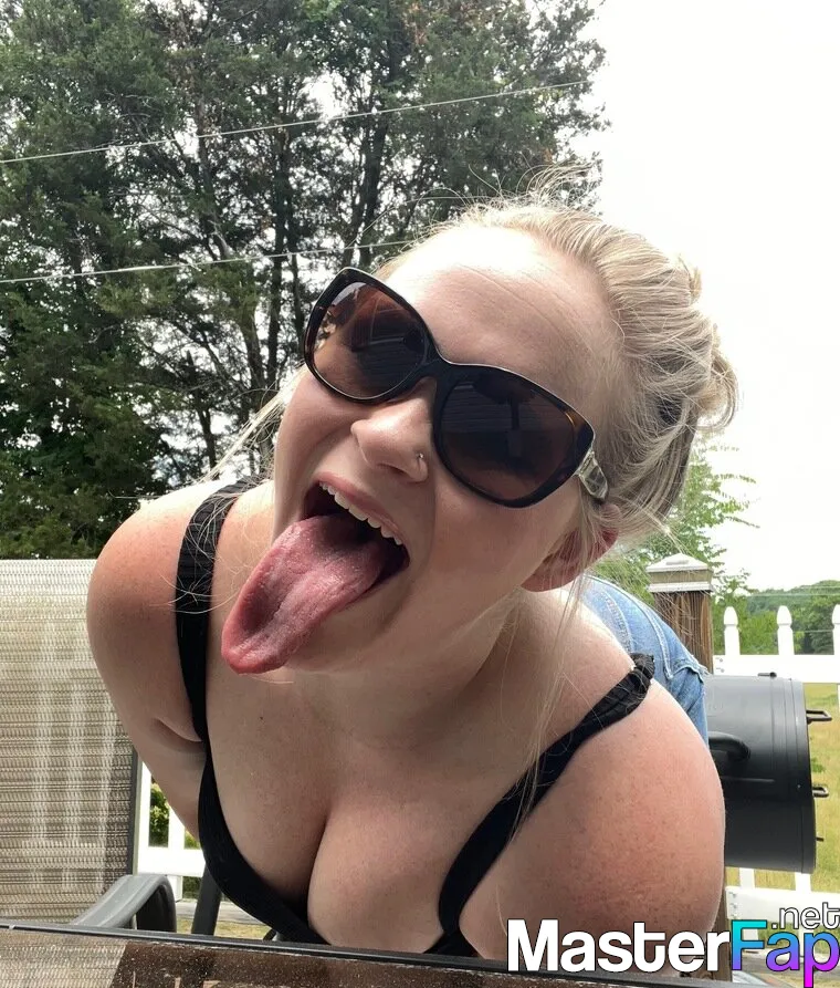 tonguetasticbabe