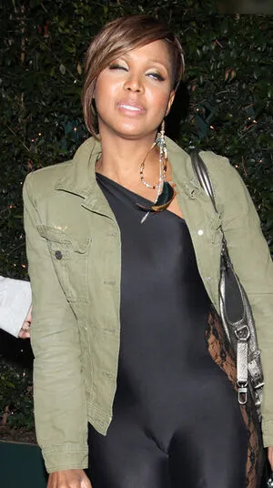 Toni Braxton OnlyFans Leaked Free Thumbnail Picture - #12MdyD4dF6