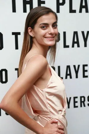 Toni Breidinger OnlyFans Leaked Free Thumbnail Picture - #pleMGoESW4