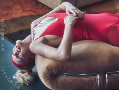 Toni Garrn OnlyFans Leaked Free Thumbnail Picture - #1ipR2rCqr2