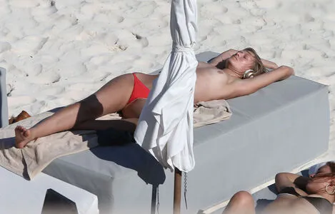 Toni Garrn OnlyFans Leaked Free Thumbnail Picture - #28jl3j30Rz