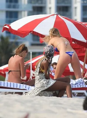 Toni Garrn OnlyFans Leaked Free Thumbnail Picture - #3axObTP6xU