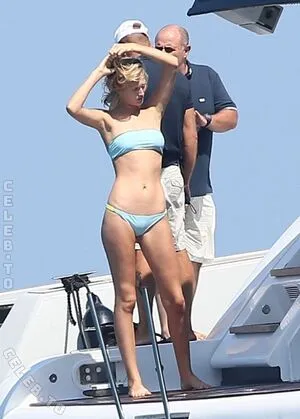 Toni Garrn OnlyFans Leaked Free Thumbnail Picture - #JwEDcFAACN