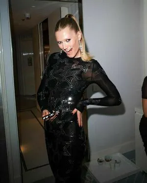 Toni Garrn OnlyFans Leaked Free Thumbnail Picture - #NrVncFDqIV