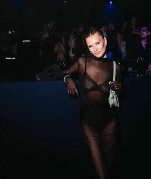 Toni Garrn OnlyFans Leaked Free Thumbnail Picture - #fcUnxudwe8