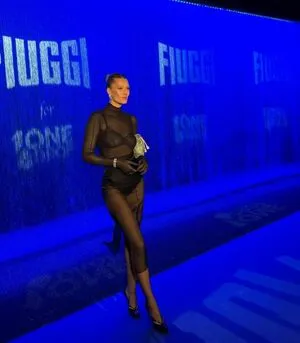 Toni Garrn OnlyFans Leaked Free Thumbnail Picture - #p5a3Y8TnJ3