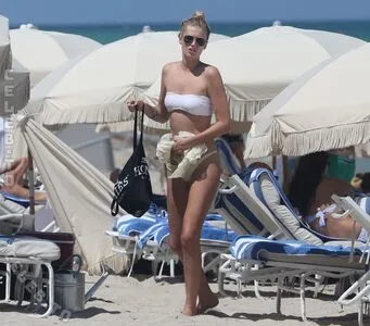 Toni Garrn OnlyFans Leaked Free Thumbnail Picture - #x45hy0Wraw