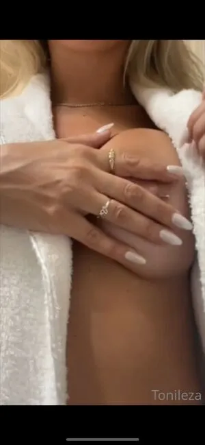 Toni Leza OnlyFans Leaked Free Thumbnail Picture - #N0R7eZnr0Y