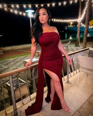 Toni Salina Chee Young OnlyFans Leaked Free Thumbnail Picture - #EFQBeigGaK