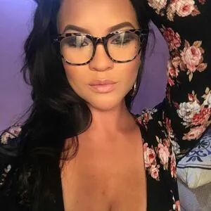 Toni Salina Chee Young OnlyFans Leaked Free Thumbnail Picture - #FA18ZZKyBA