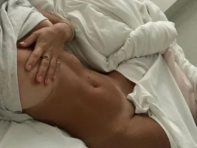 Tonileza OnlyFans Leaked Free Thumbnail Picture - #ULly9WKFfL