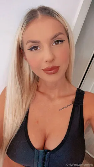 Tonnia OnlyFans Leaked Free Thumbnail Picture - #KNmLcdCcvI