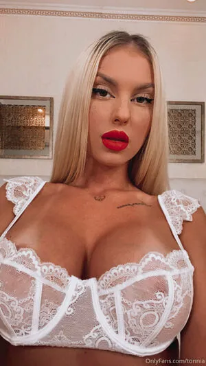 Tonnia OnlyFans Leaked Free Thumbnail Picture - #srMW3fxCCl