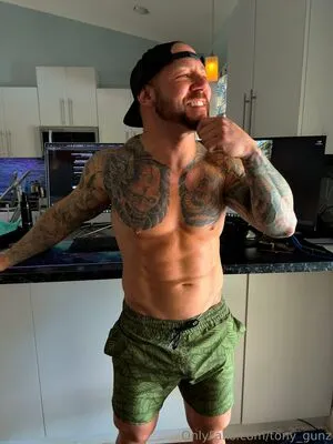 Tony Gunz OnlyFans Leaked Free Thumbnail Picture - #KobiHfbduG