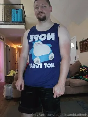 Toolbeltsanddadbods OnlyFans Leaked Free Thumbnail Picture - #Lm6A1rU4J2