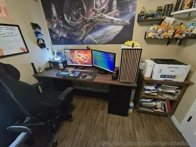 Toolbeltsanddadbods OnlyFans Leaked Free Thumbnail Picture - #eqkW3DdagP