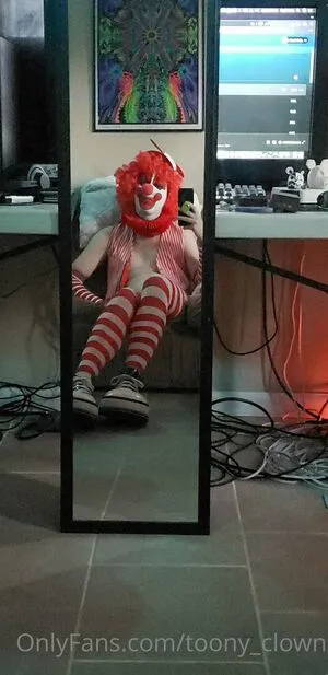 Toony Clown OnlyFans Leaked Free Thumbnail Picture - #862ChQlMEF