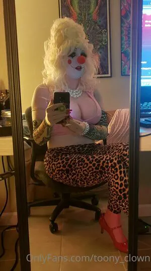Toony Clown OnlyFans Leaked Free Thumbnail Picture - #HawRPqcY94