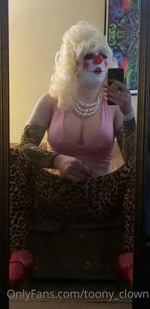 Toony Clown OnlyFans Leaked Free Thumbnail Picture - #J2kxyJWp8Y