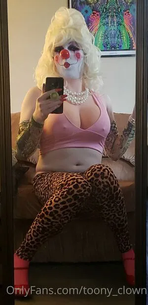 Toony Clown OnlyFans Leaked Free Thumbnail Picture - #QNx7cNzaG9